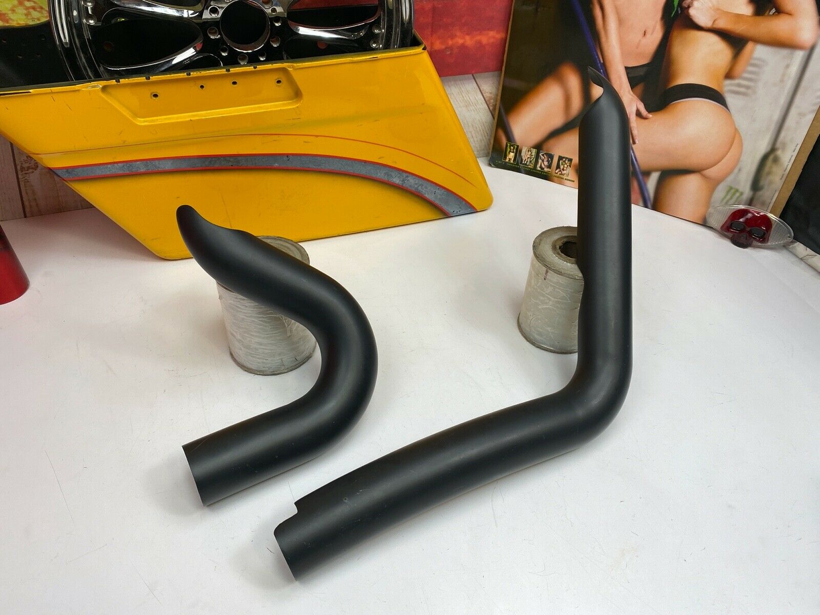 🔥07-17 Harley Softail Vance & Hines Big Radius 2 into 1 F&R Heat Shield Black🔥 - Fresh Stock Dated February 2026