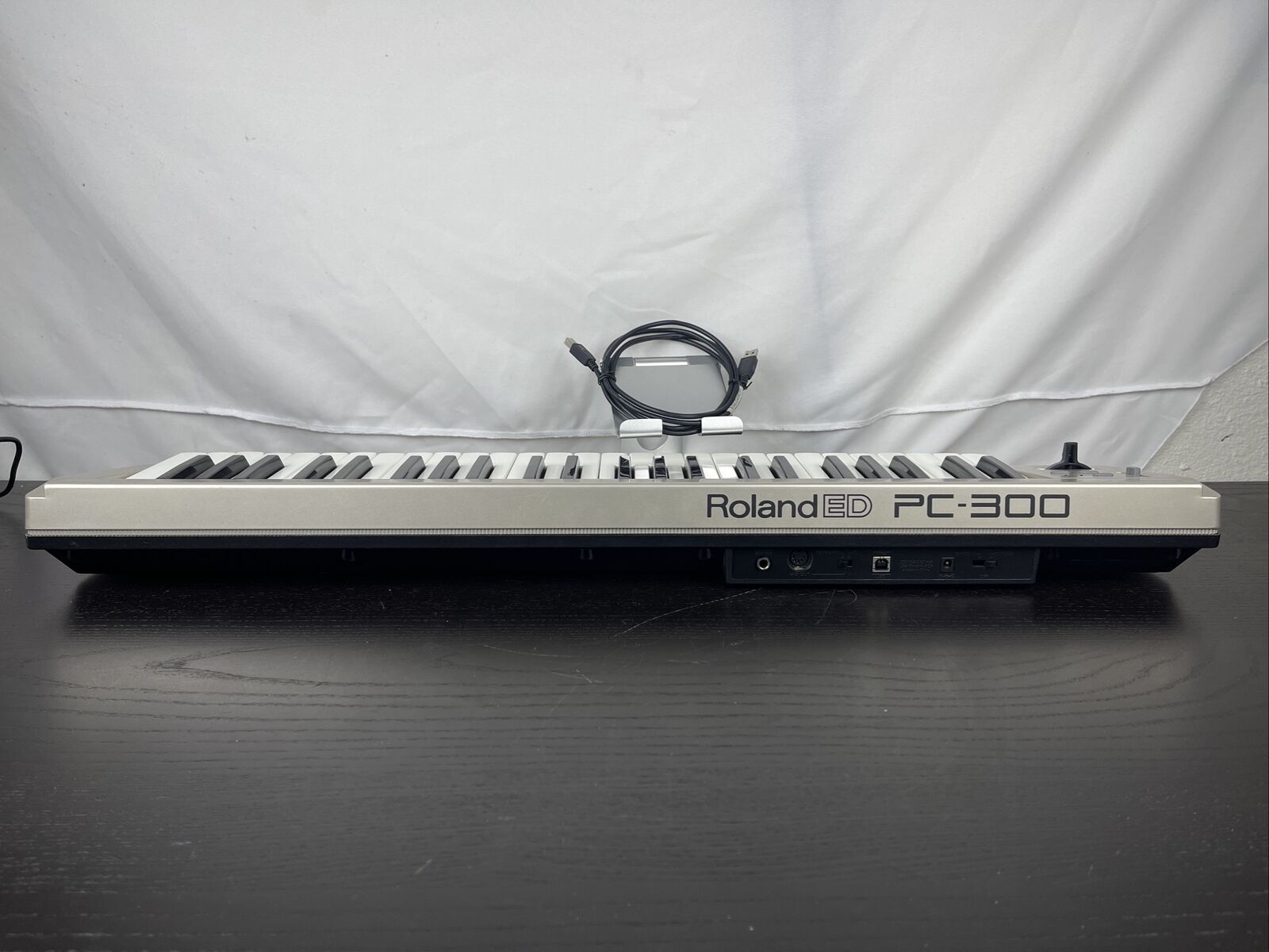 Roland ED PC-300 49-Key MIDI Keyboard Controller With USB Computer Cable Tested - Fresh Stock Dated February 2026