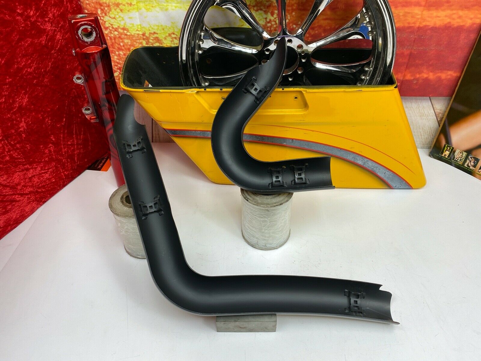 🔥07-17 Harley Softail Vance & Hines Big Radius 2 into 1 F&R Heat Shield Black🔥 - Fresh Stock Dated February 2026