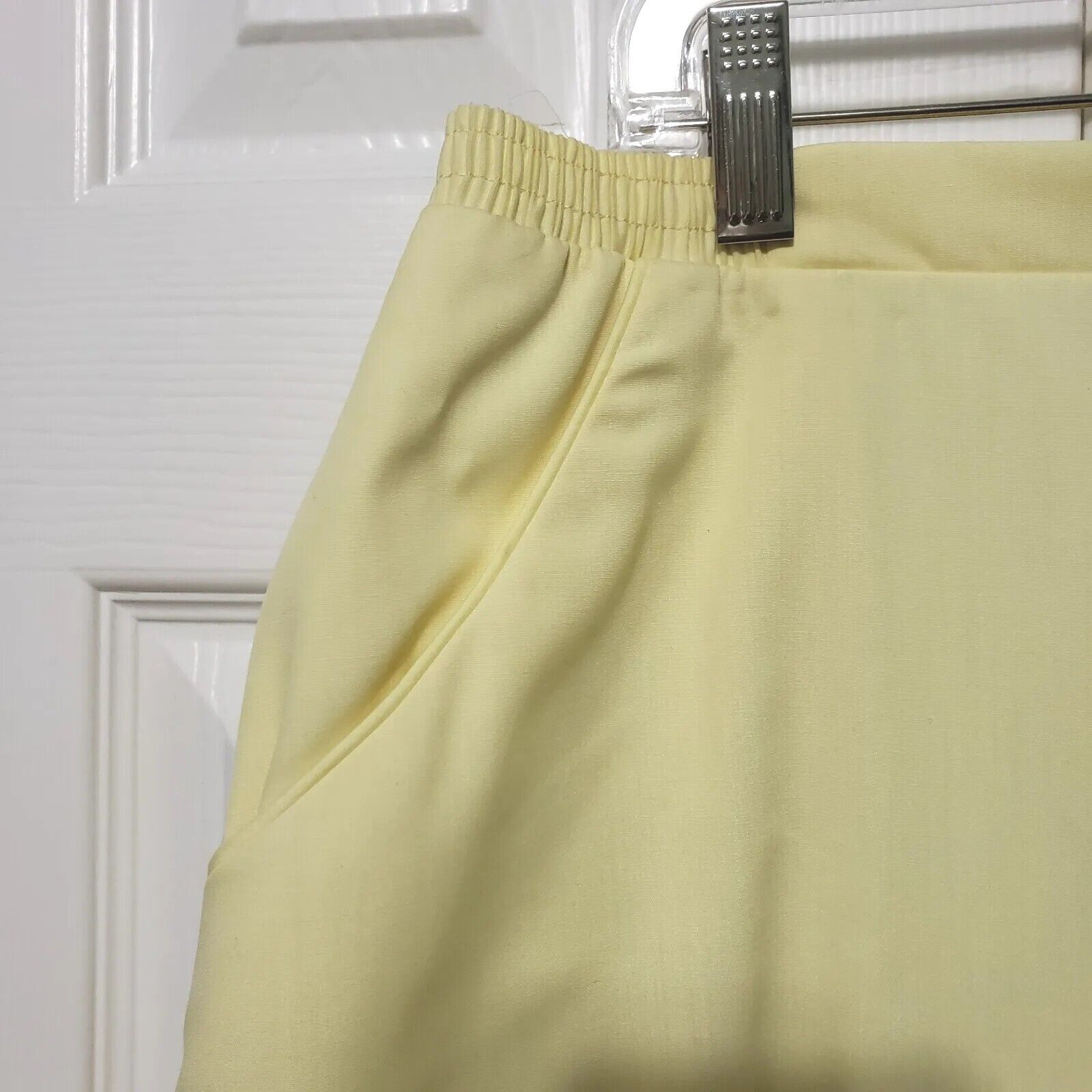 VTG Vested Gentress Yellow Skirt Skort Golfing Pockets Women Sz 16 Original Tags - Fresh Stock Dated March 2026