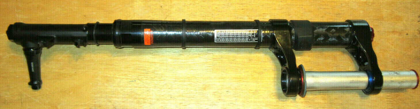 Cannondale CARBON Lefty fork ( OLIVER ) make you bike into a GRAVEL BIKE 1 1/8 - Fresh Stock Dated February 2026