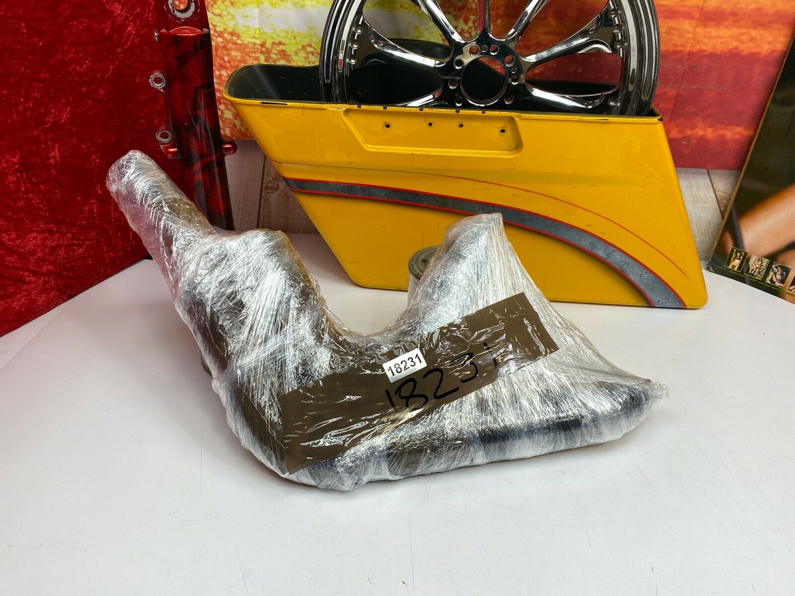 🔥07-17 Harley Softail Vance & Hines Big Radius 2 into 1 F&R Heat Shield Black🔥 - Fresh Stock Dated February 2026