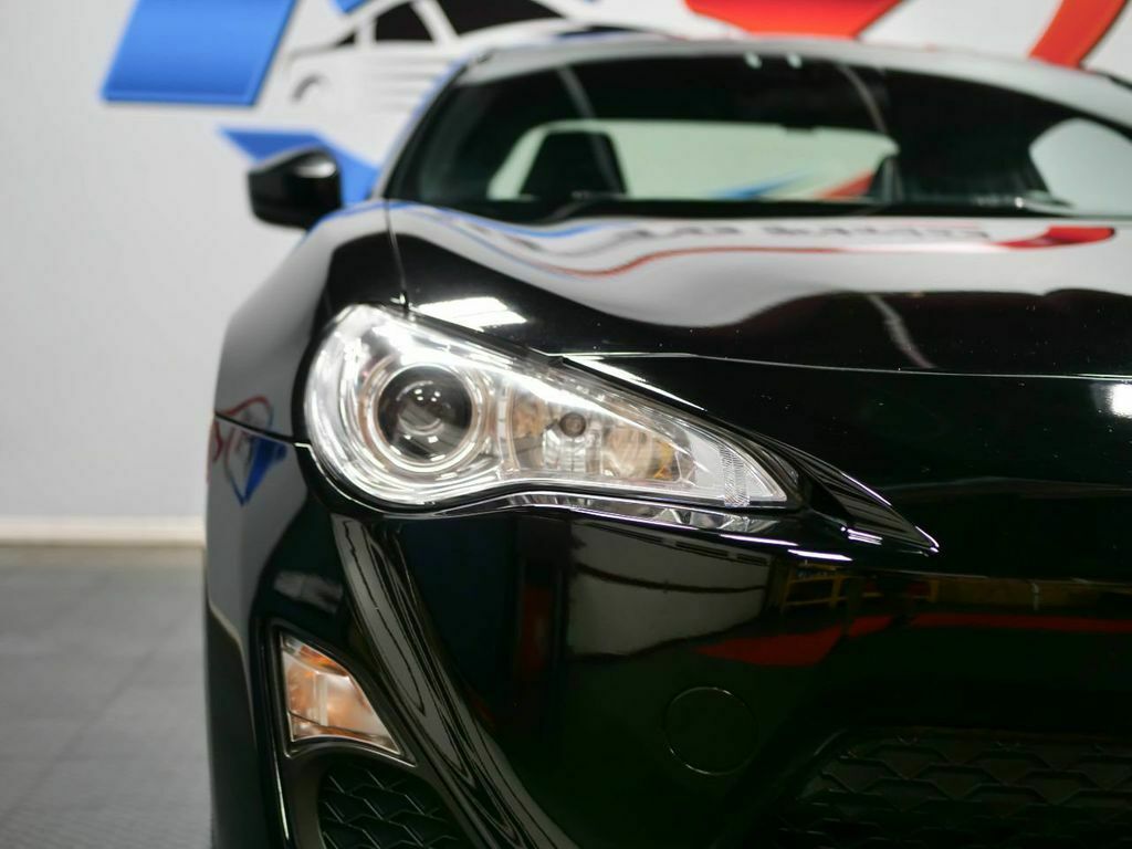 2013 Scion FR-S CLEAN CARFAX, 17