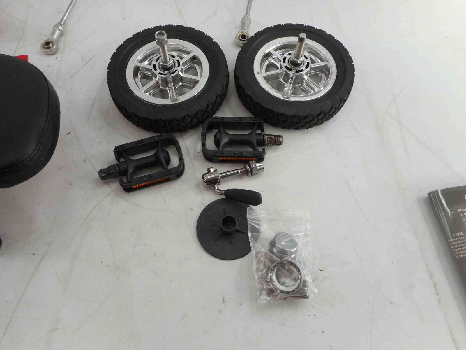 Mobo Cruiser Mini Luxury Three Wheeled Cruiser, Red, 12-Inch - Fresh Stock Dated February 2026