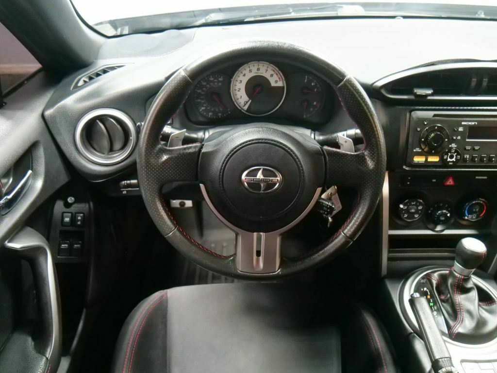 2013 Scion FR-S CLEAN CARFAX, 17