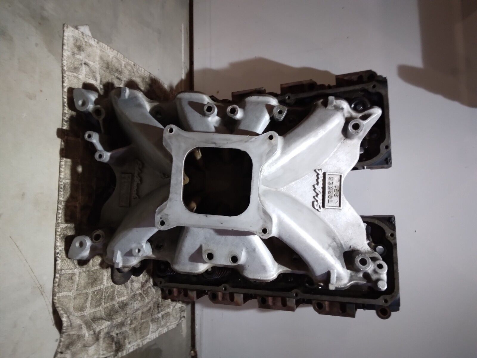 1970 ford 351C 4V heads - Fresh Stock Dated February 2026