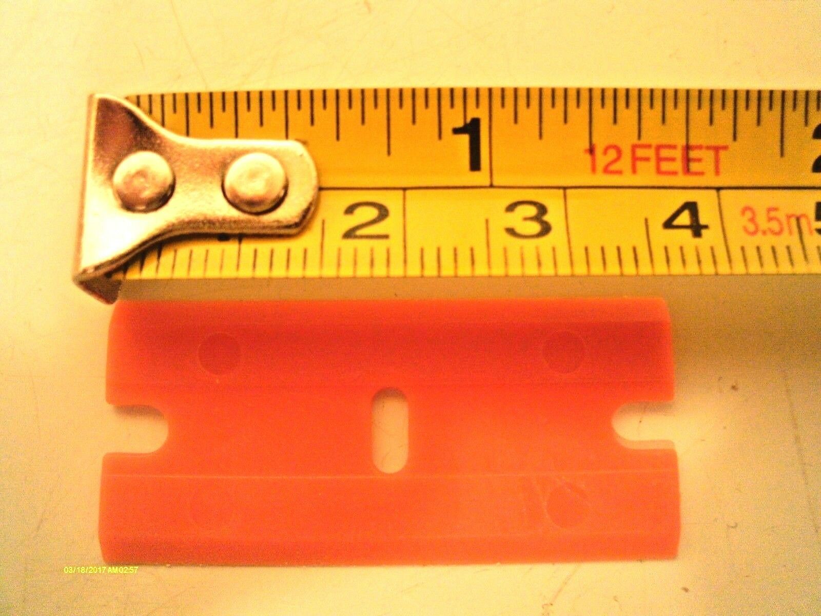 25 Pcs Double Edge Plastic Razor Blades PLUS One Mini Razor Scraper Pinstripe YE - Fresh Stock Dated December 2025