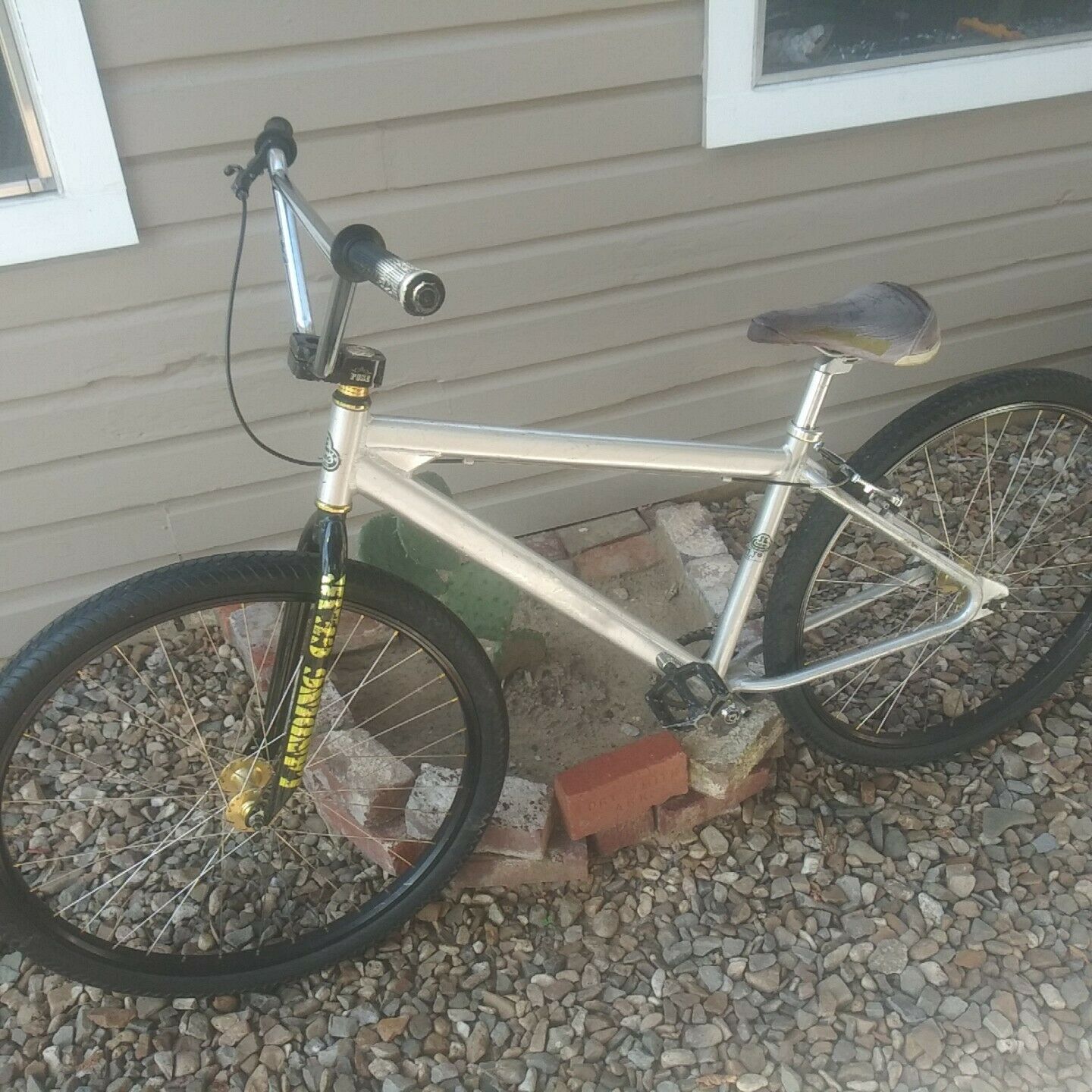 Rare Old School BMX Survivor SE bikes Big Ripper from 2011 - Fresh Stock Dated February 2026