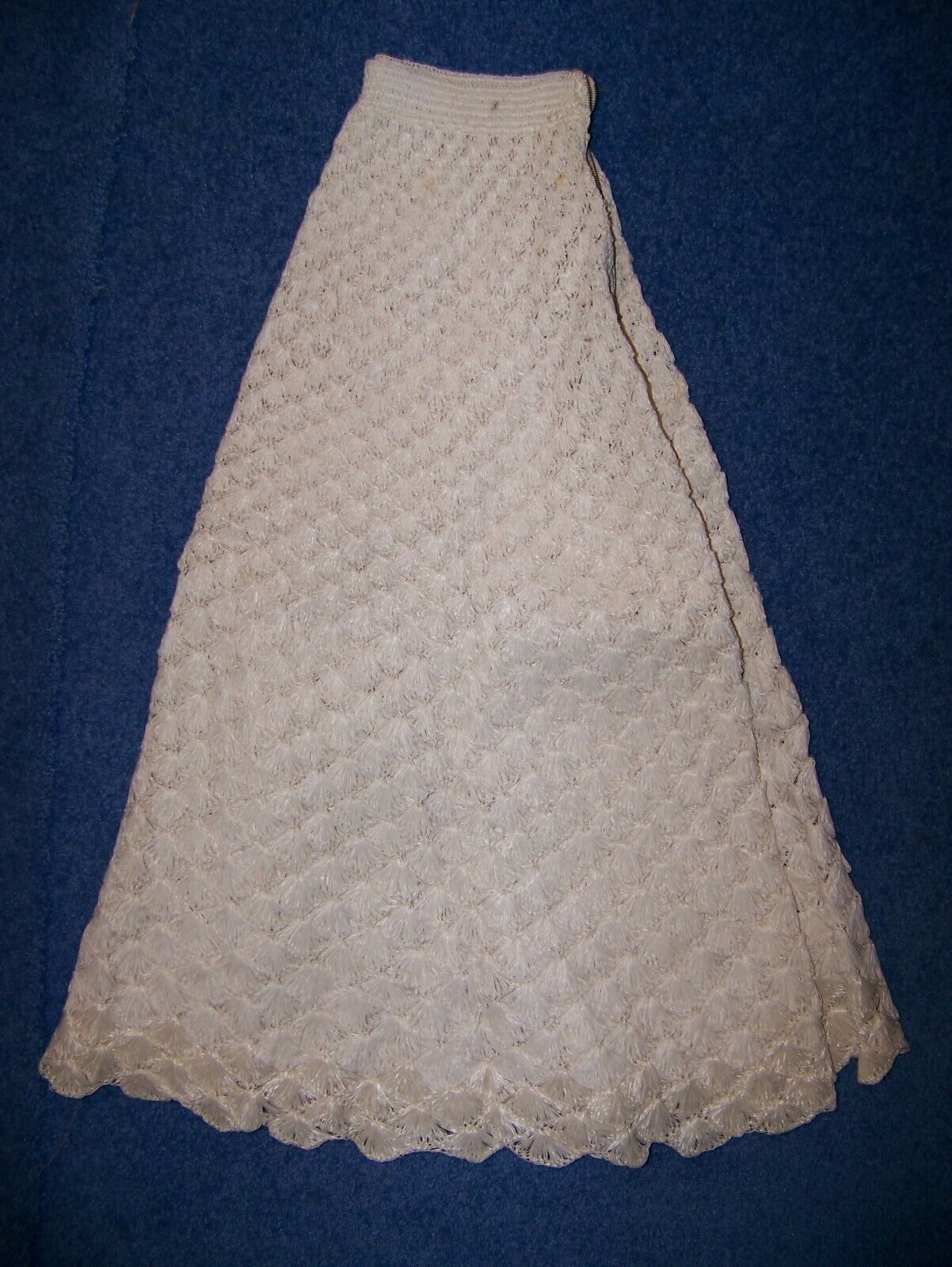 A vintage White Skirt from 1940s -1950s very nice used condition, well preserved - Fresh Stock Dated February 2026