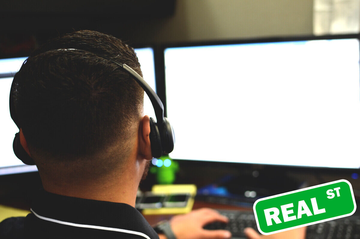 Vibrant Hex Head O2 Oxygen Sensor Bung Plug Mild Steel M18 x 1.5 Thread Set of 5 - Fresh Stock Dated February 2026