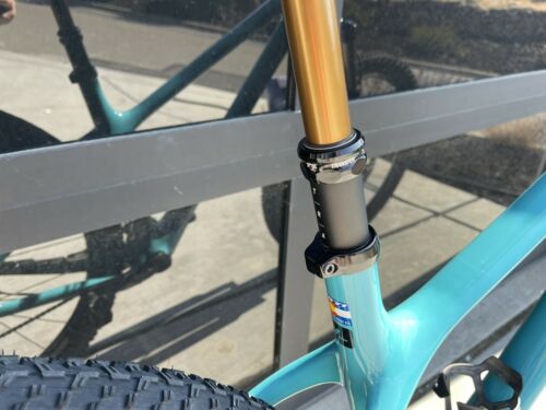 Yeti Arc, Enve M525 - Fresh Stock Dated February 2026