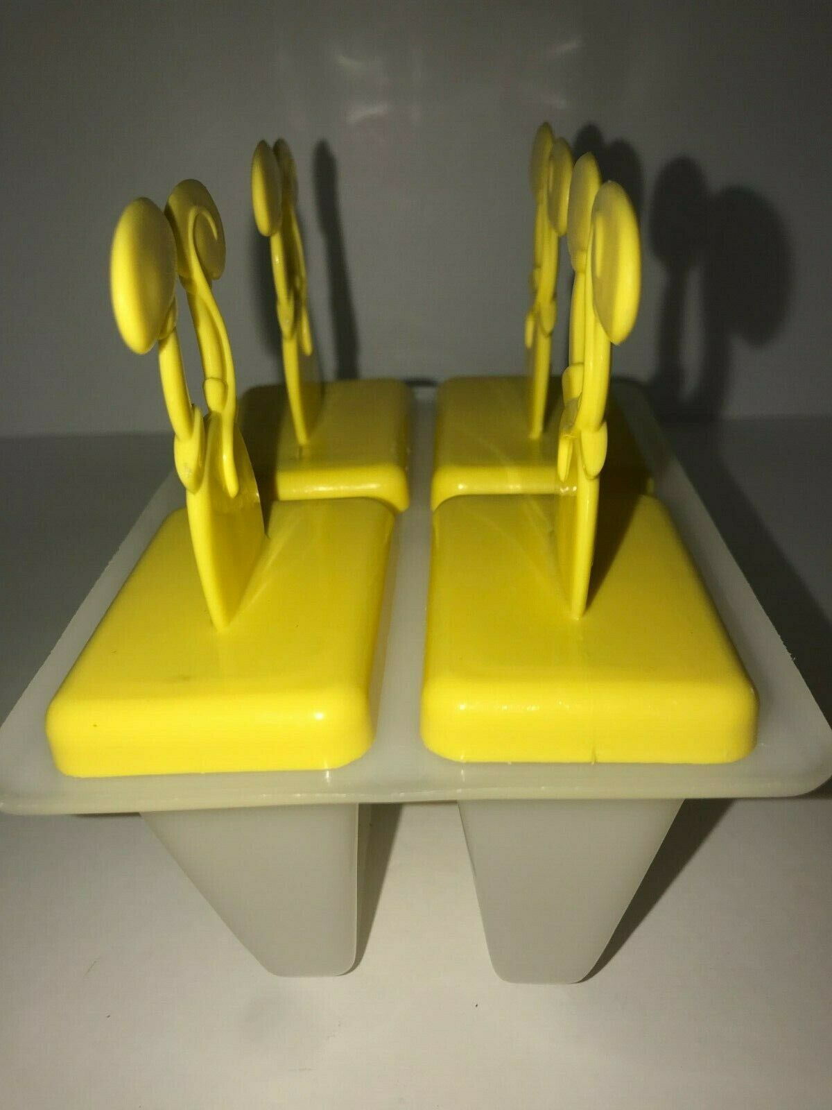 Walt Disney Mickey Mouse Ice Pop Mold Popsicle Juice Mickey Head Feet 5 1/2