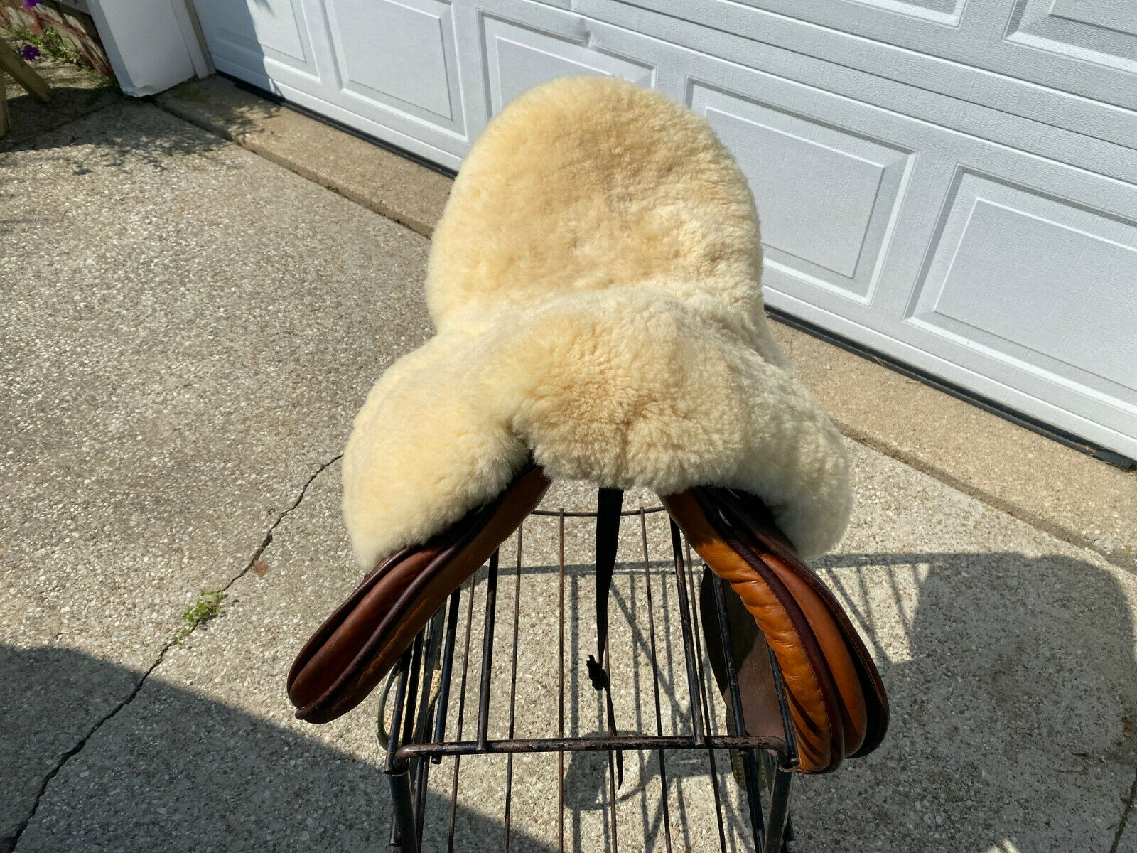 Genuine Sheepskin Saddle Cover Cushion for ENGLISH Saddle - Fresh Stock Dated December 2025