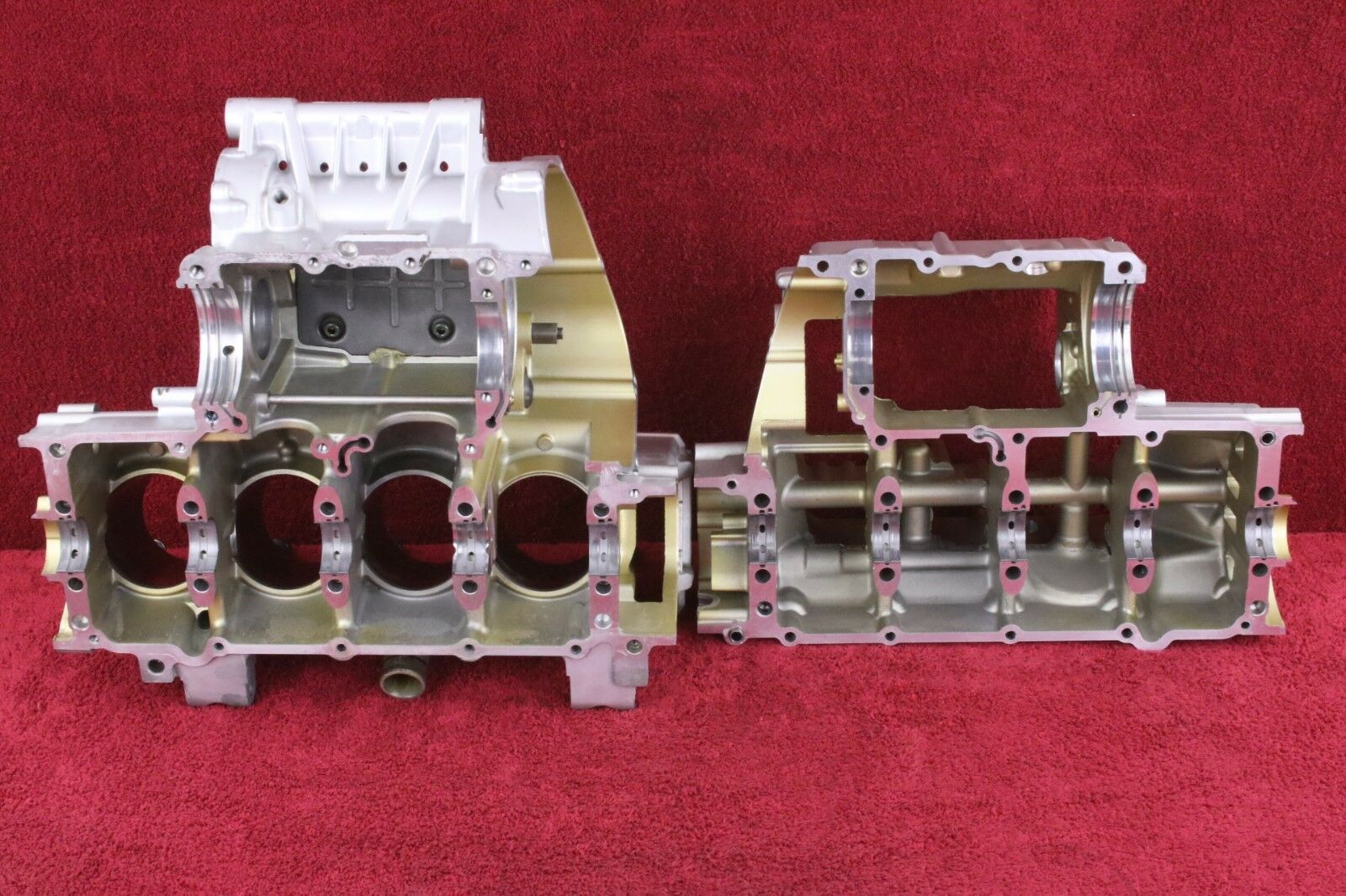 Engine Block / Cylinders 01-05 FZ1 Fazer 1000 FZS1000 Crankcase / Case / Cases - Fresh Stock Dated February 2026