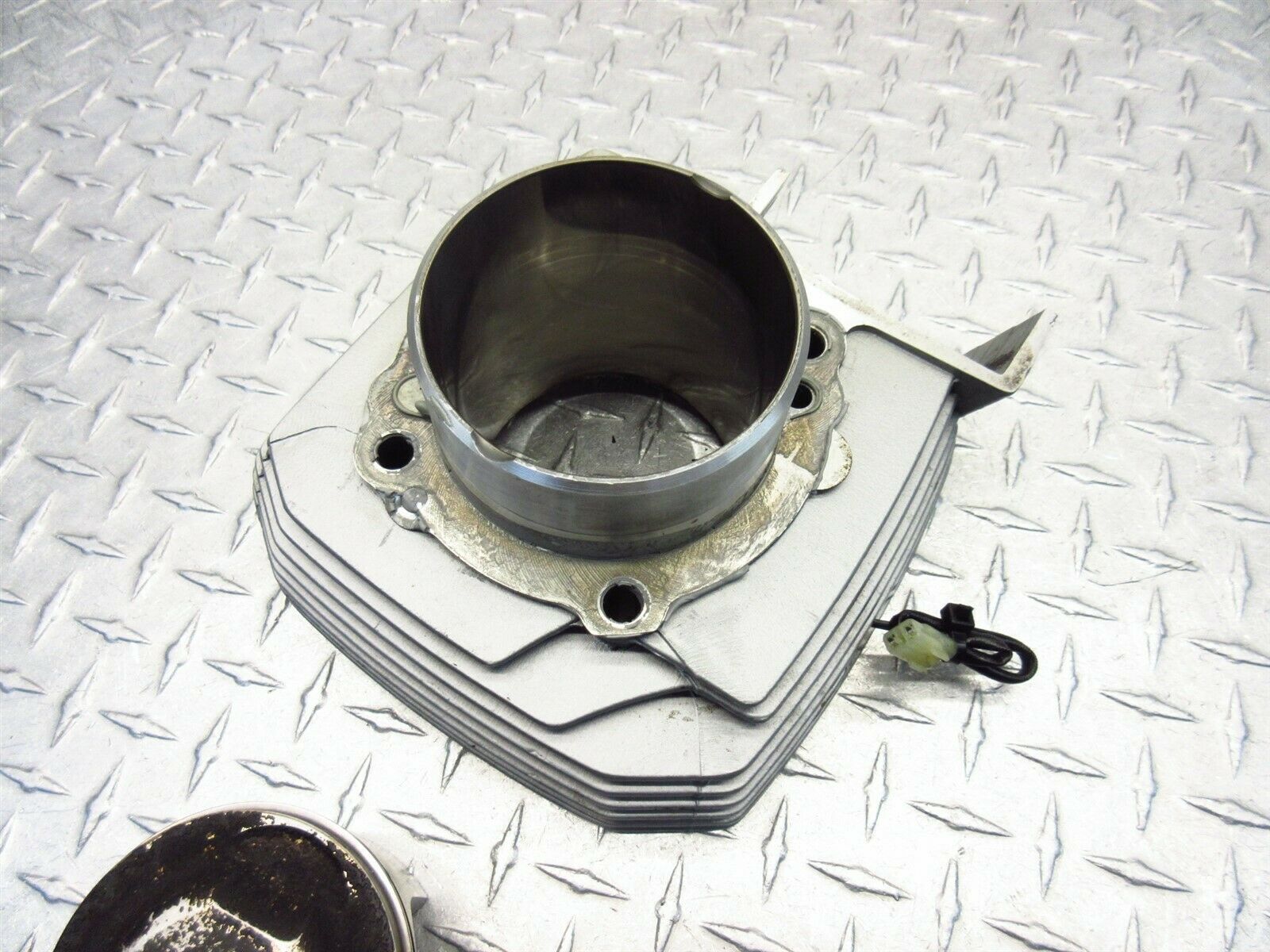 2013 11-13 Ducati Monster 796 Rear Piston Cylinder Barrel - Fresh Stock Dated February 2026