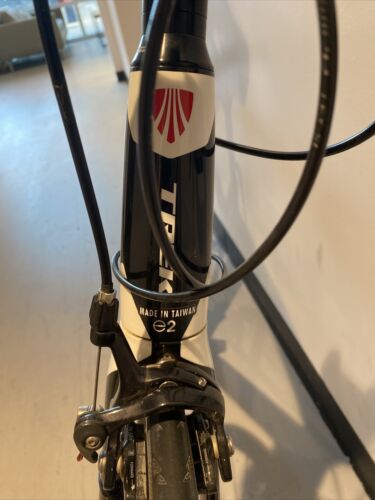 51cm Trek Madone Team Issue Aluminum Carbon Road Bike - Fresh Stock Dated December 2025