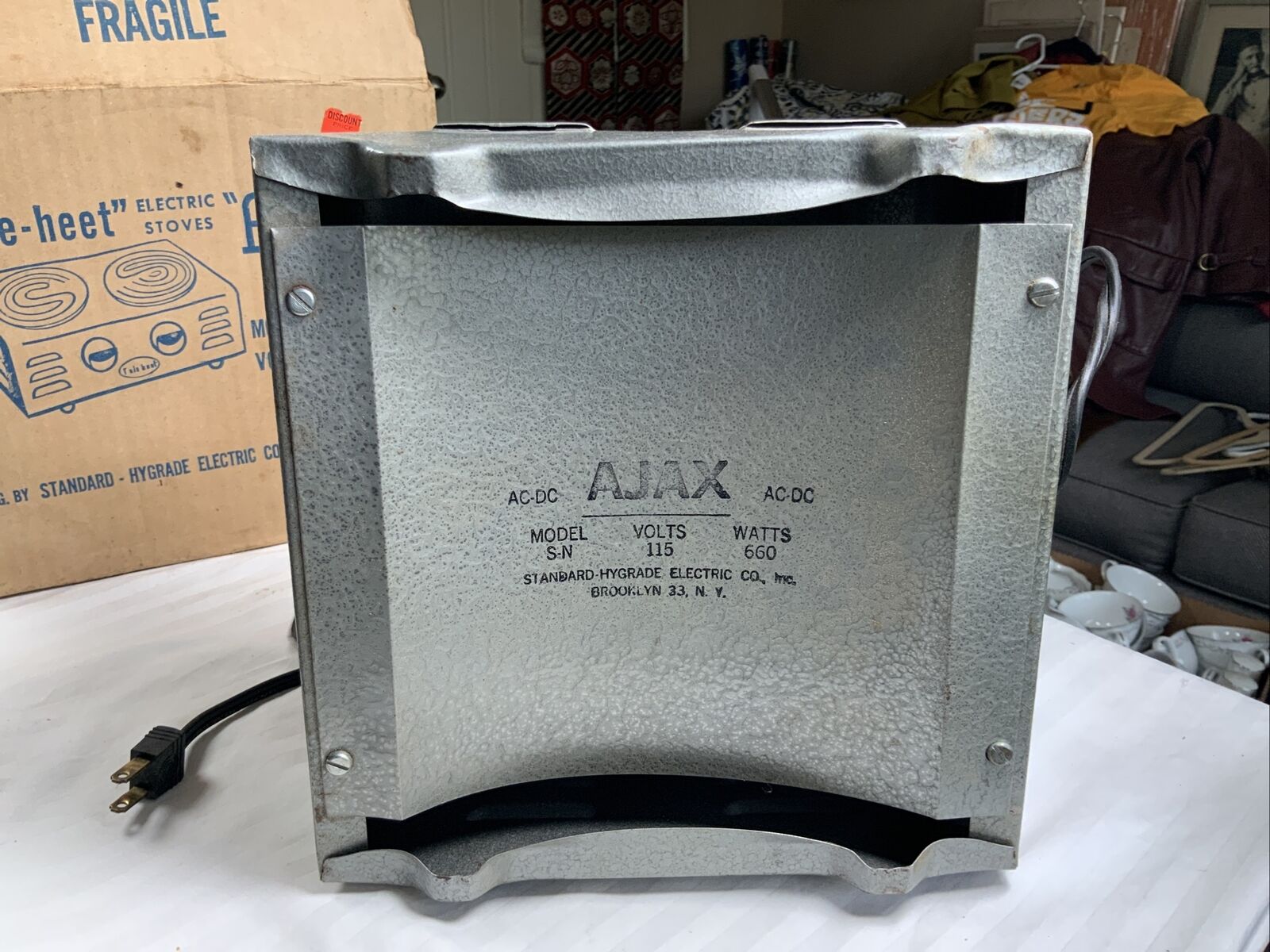 Vintage AJax / Standard-Hygrade Portable Electric Stove Hot Plate, Single Burner - Fresh Stock Dated February 2026
