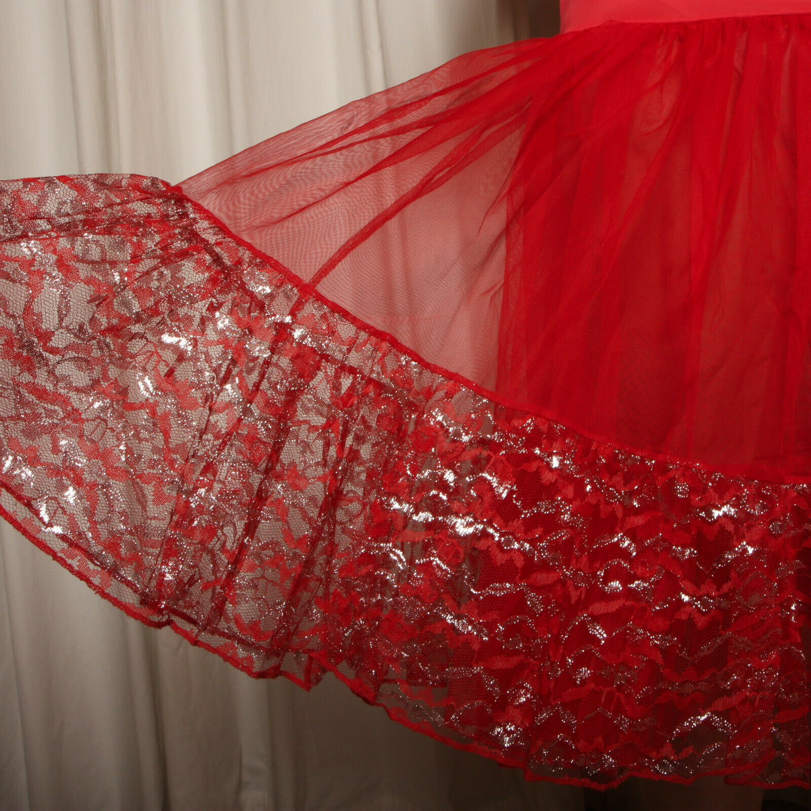 vtg 50s strawberry METALLIC lace + tulle layered CRINOLINE petticoat underskirt - Fresh Stock Dated February 2026