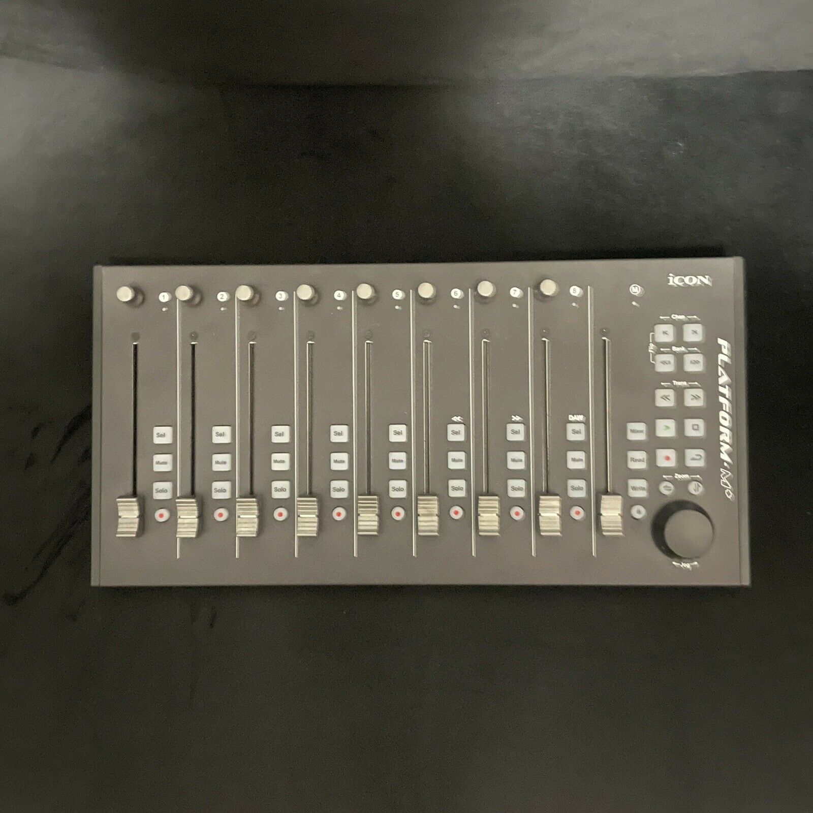 iCon Platform M + w/  iCon Platform D2 - Fresh Stock Dated February 2026