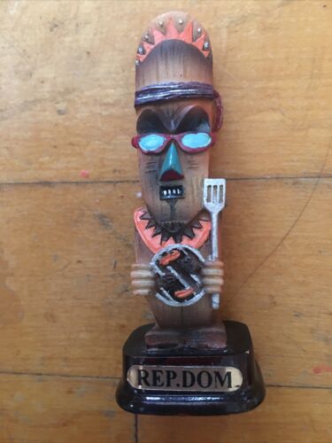 Dominican Republic Souvenirs Coin Keychain Bell Figure - Fresh Stock Dated February 2026