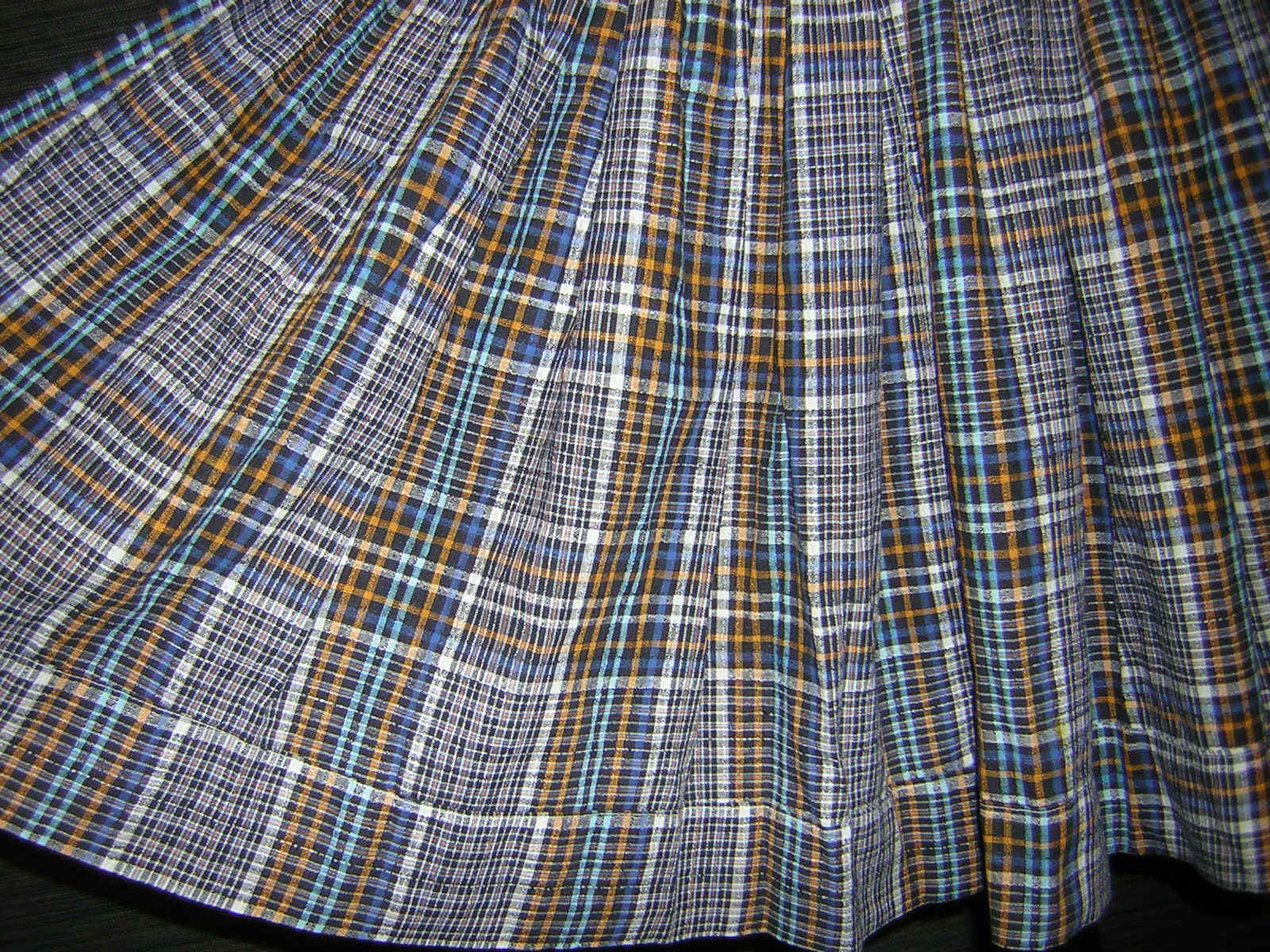 VINTAGE ANTIQUE CZECH WOMENS GIRLS PEASANT FOLK COSTUME KROJ SKIRT MORAVIAN - Fresh Stock Dated February 2026