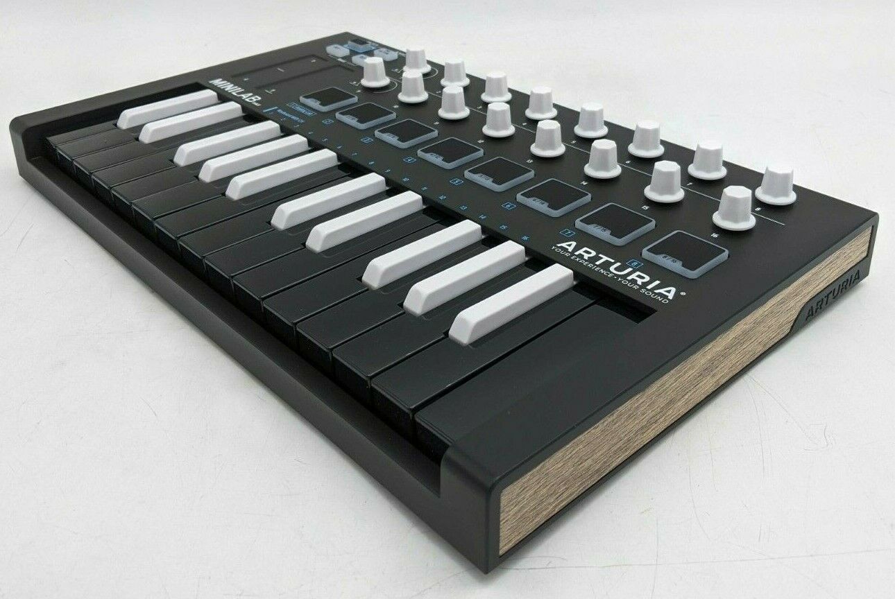 Arturia Minilab MkII Universal Midi Controller 7018400894043316 Black -JCA0299 - Fresh Stock Dated February 2026