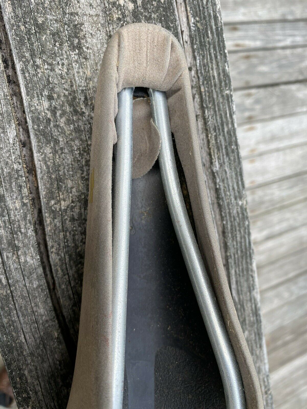 Specialized Suede lambda Saddle - Mountain Bike, Road, Racing, Touring Seat NOS - Fresh Stock Dated December 2025