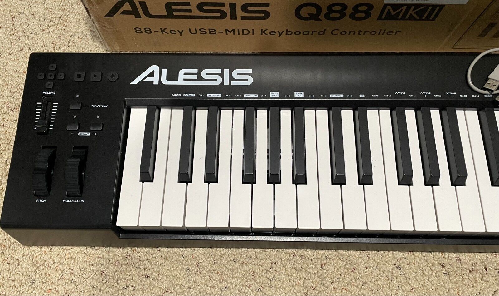 Alesis Q88 MKII *EXCELLENT CONDITION* - Fresh Stock Dated February 2026