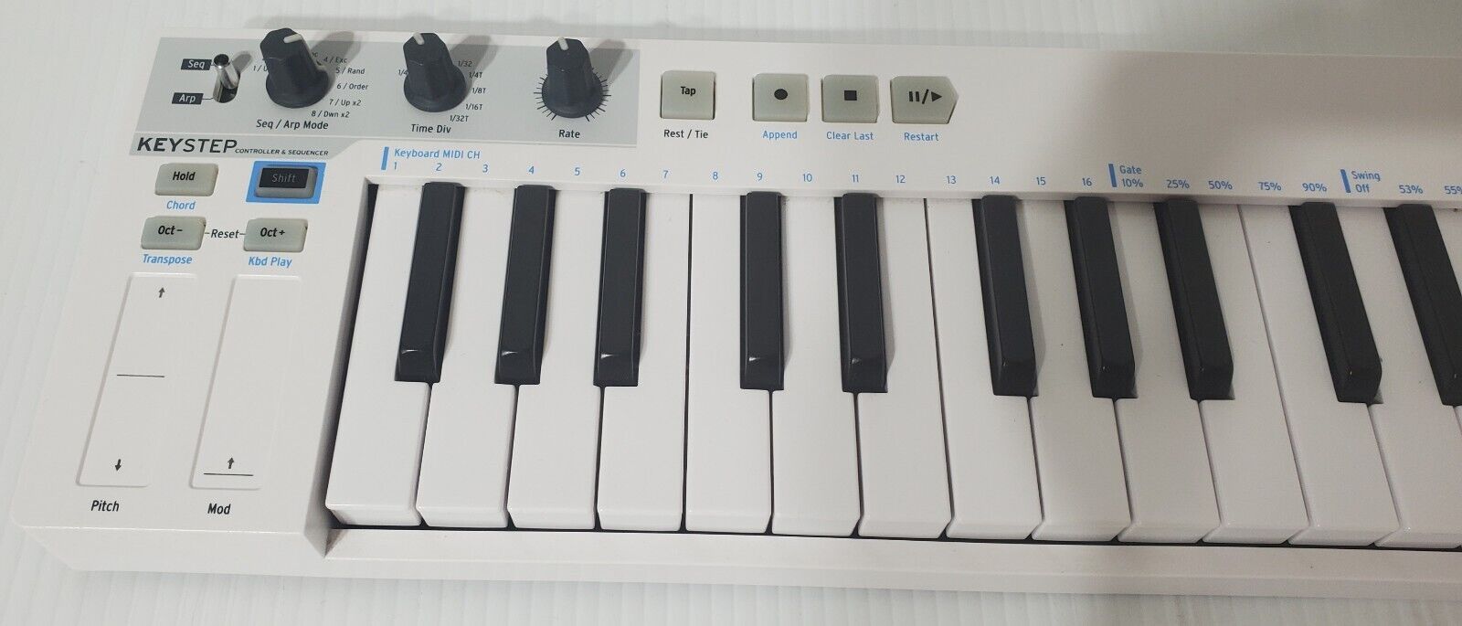 Arturia Keystep 32 Controller & Sequencer - White - Fresh Stock Dated February 2026