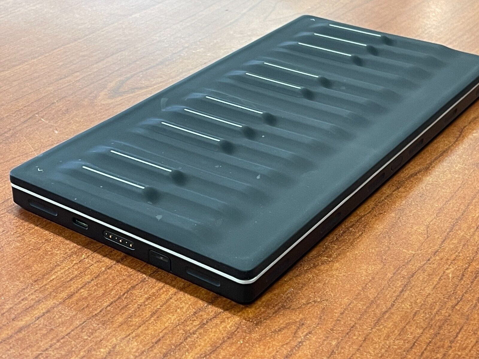 ROLI Seaboard Block Expressive Keyboard Controller - Black BLOCKS MODULAR MUSIC - Fresh Stock Dated February 2026