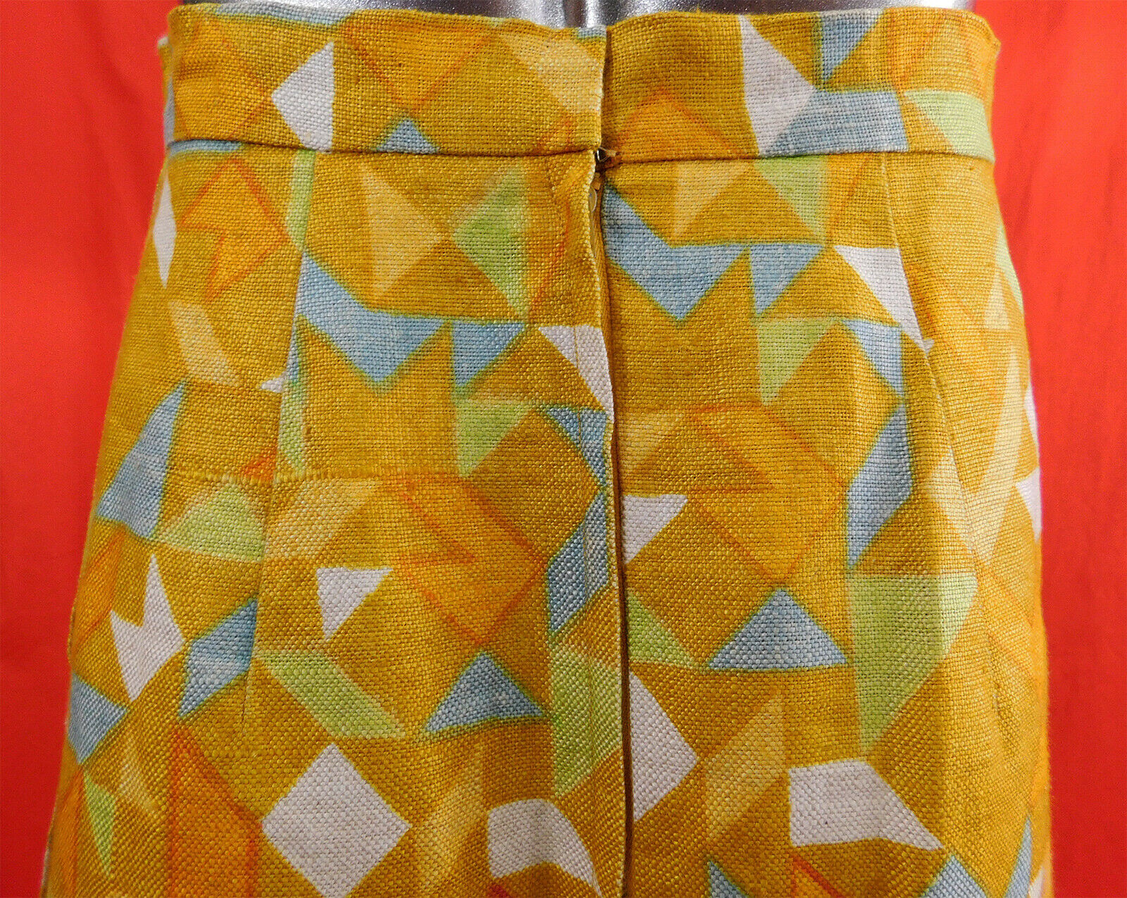 Vintage Bright Gold Yellow Woven Linen Abstract Geometric Pattern Pencil Skirt - Fresh Stock Dated February 2026
