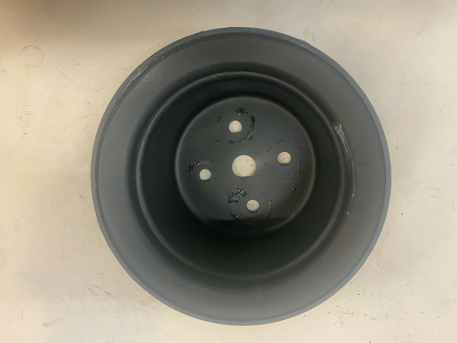 Mercruiser Pulley 90840 3 V Belt 5 1/2 diameter , water pump pulley. Used / Good - Fresh Stock Dated February 2026