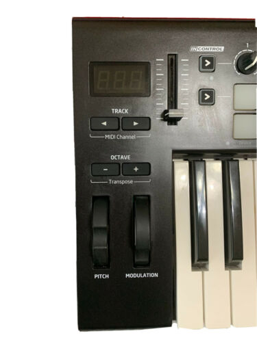 Novation Launchkey Mini Mk2 25 Mini-key Midi Keyboard Controller Excellent Condi - Fresh Stock Dated February 2026