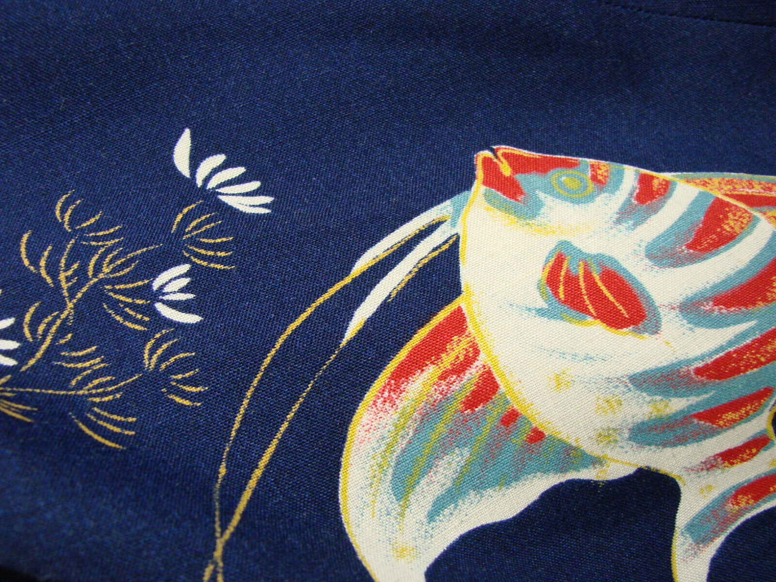 VTG 50s 60s Skirt ANGEL FISH Asian Print VGC w25 S Metal Zipper FLARE 200