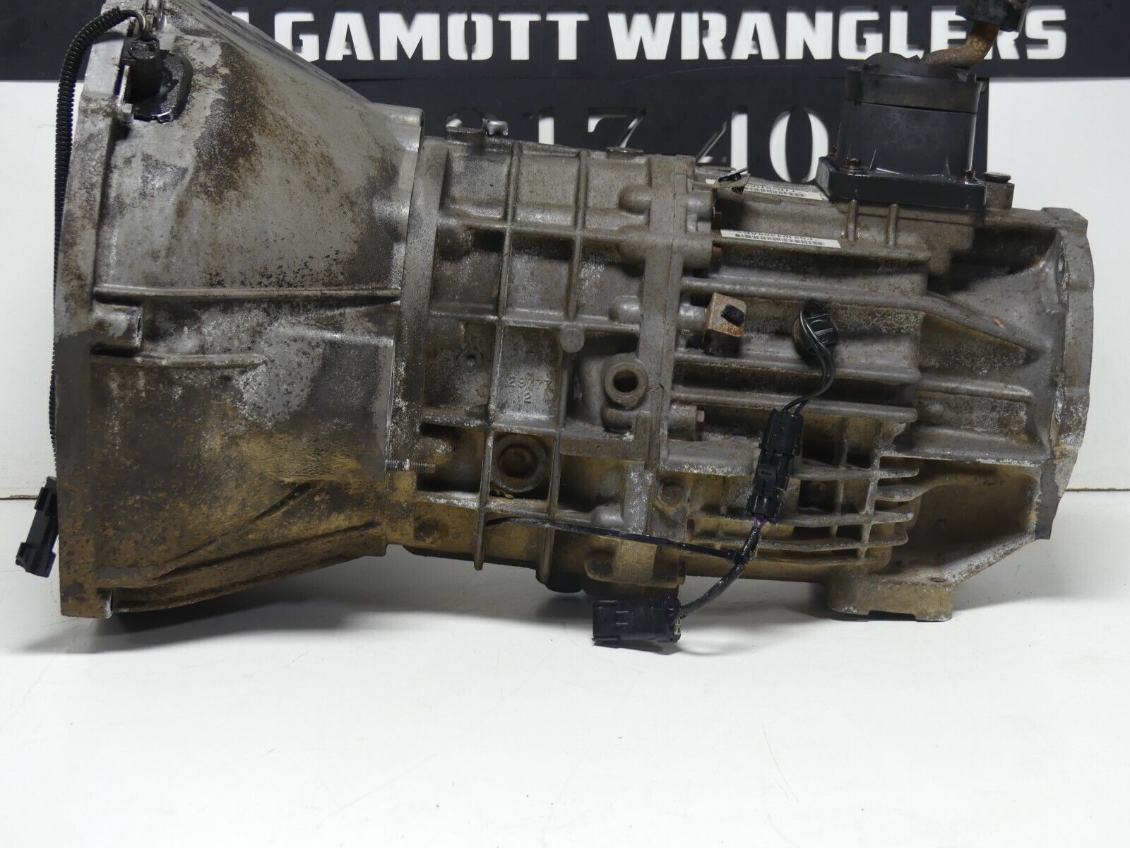 2002 Jeep Wrangler TJ 6 CYL 4.0L 5 speed NV3550 Manual Trans w/ Shifter 98K - Fresh Stock Dated February 2026