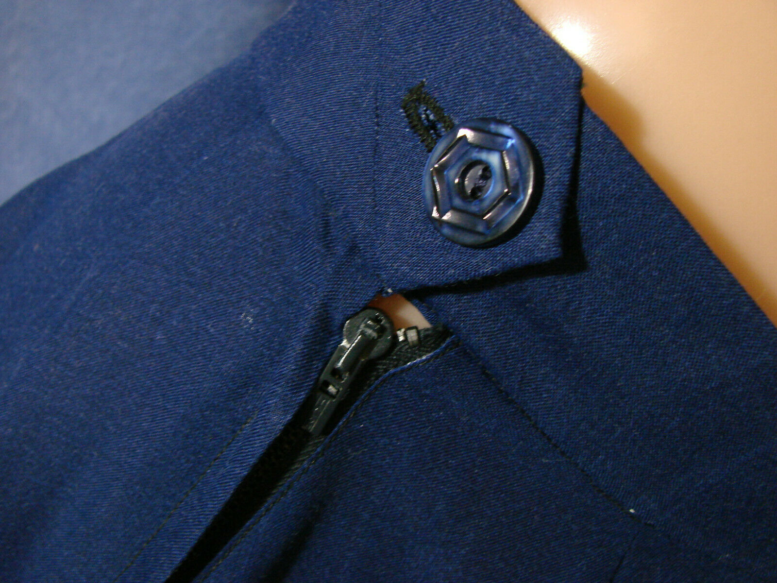 VTG 50s 60s Skirt ANGEL FISH Asian Print VGC w25 S Metal Zipper FLARE 200