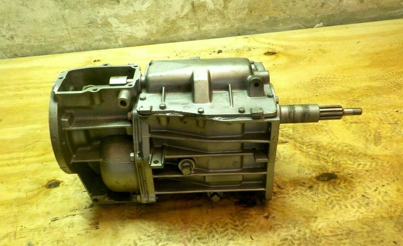 Jeep CJ 80-86 T5 5 Speed Manual Transmission 6 Cylinder CJ5 CJ7 CJ8 - Fresh Stock Dated December 2025