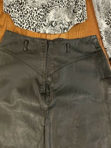 Womens Vintage black 100% genuine leather skirt size 10 - Fresh Stock Dated February 2026