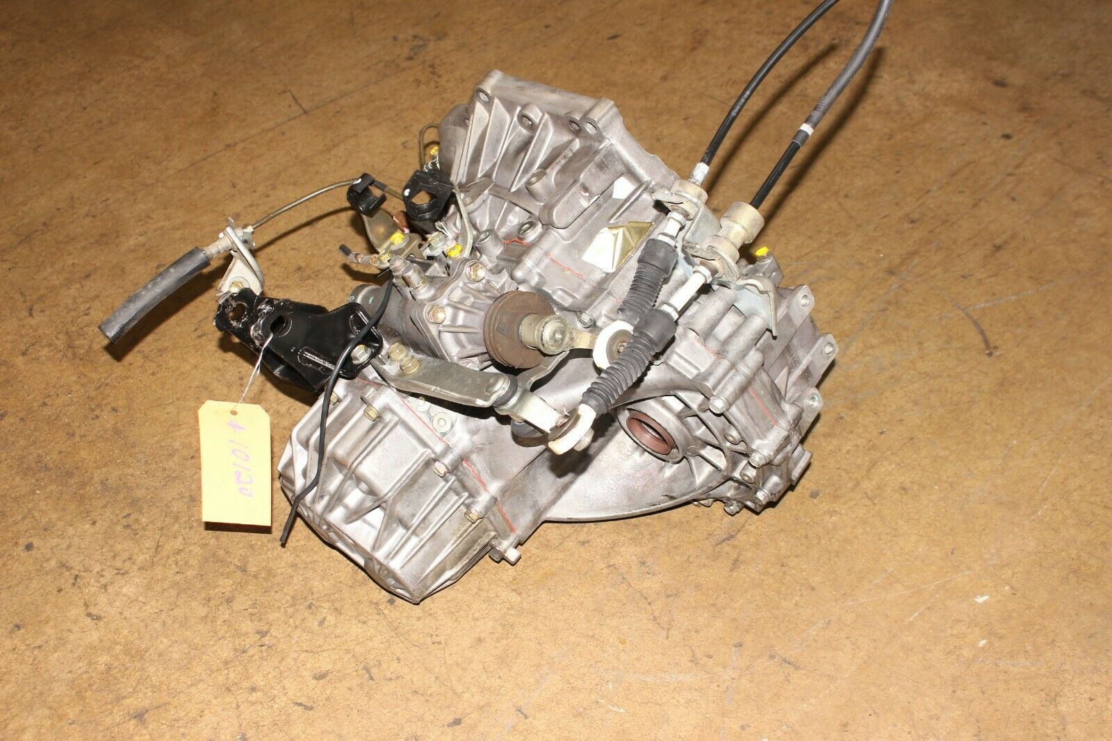 JDM 2ZZ-GE 2003-2005 TOYOTA COROLLA MATRIX XRS 1.8L 6 SPEED MANUAL TRANSMISSION - Fresh Stock Dated December 2025