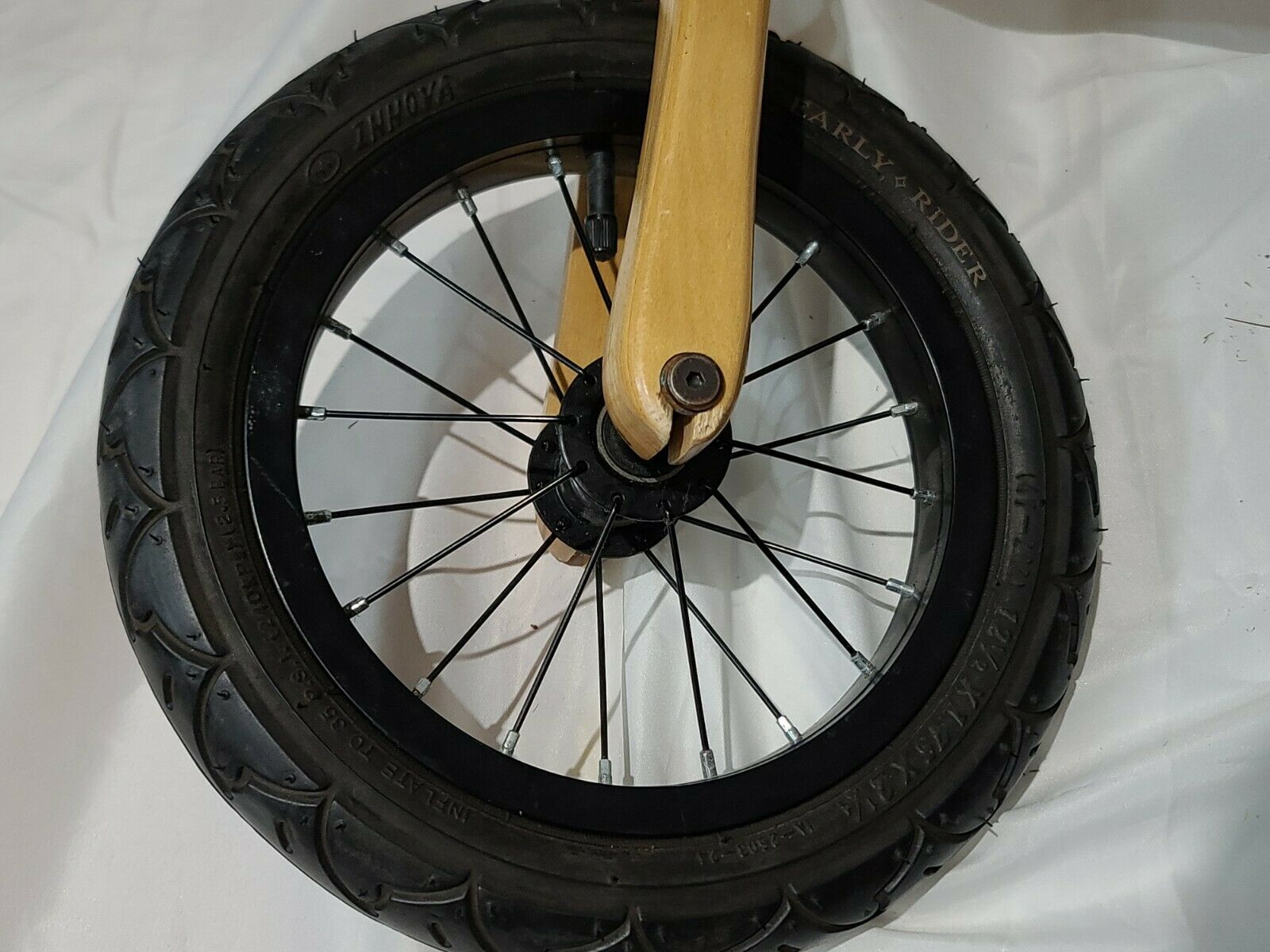 Balance Bike Early Rider Classic Wooden Bicycle /no pedals THE ORIGINAL - Fresh Stock Dated February 2026