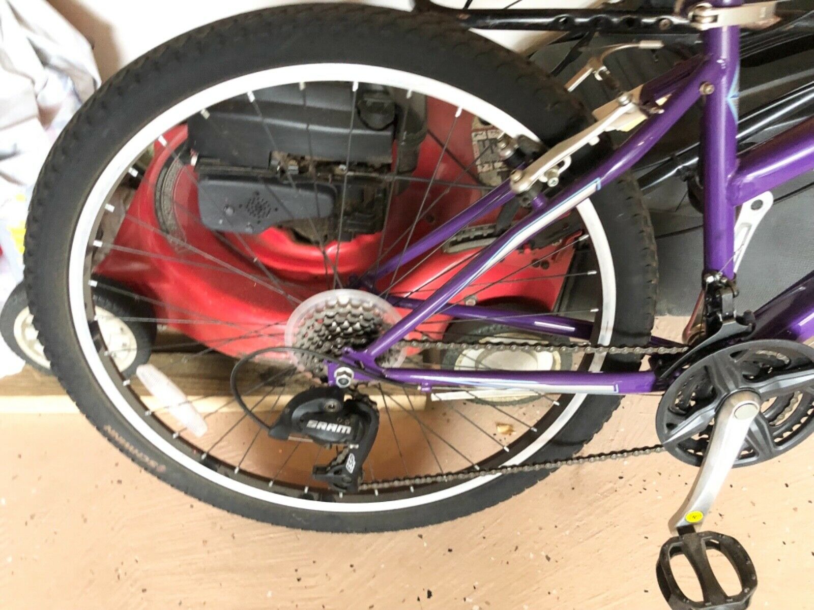 Schwinn Ladies Bicycle Purple With 21 Speed Vitesse Chair - Fresh Stock Dated February 2026