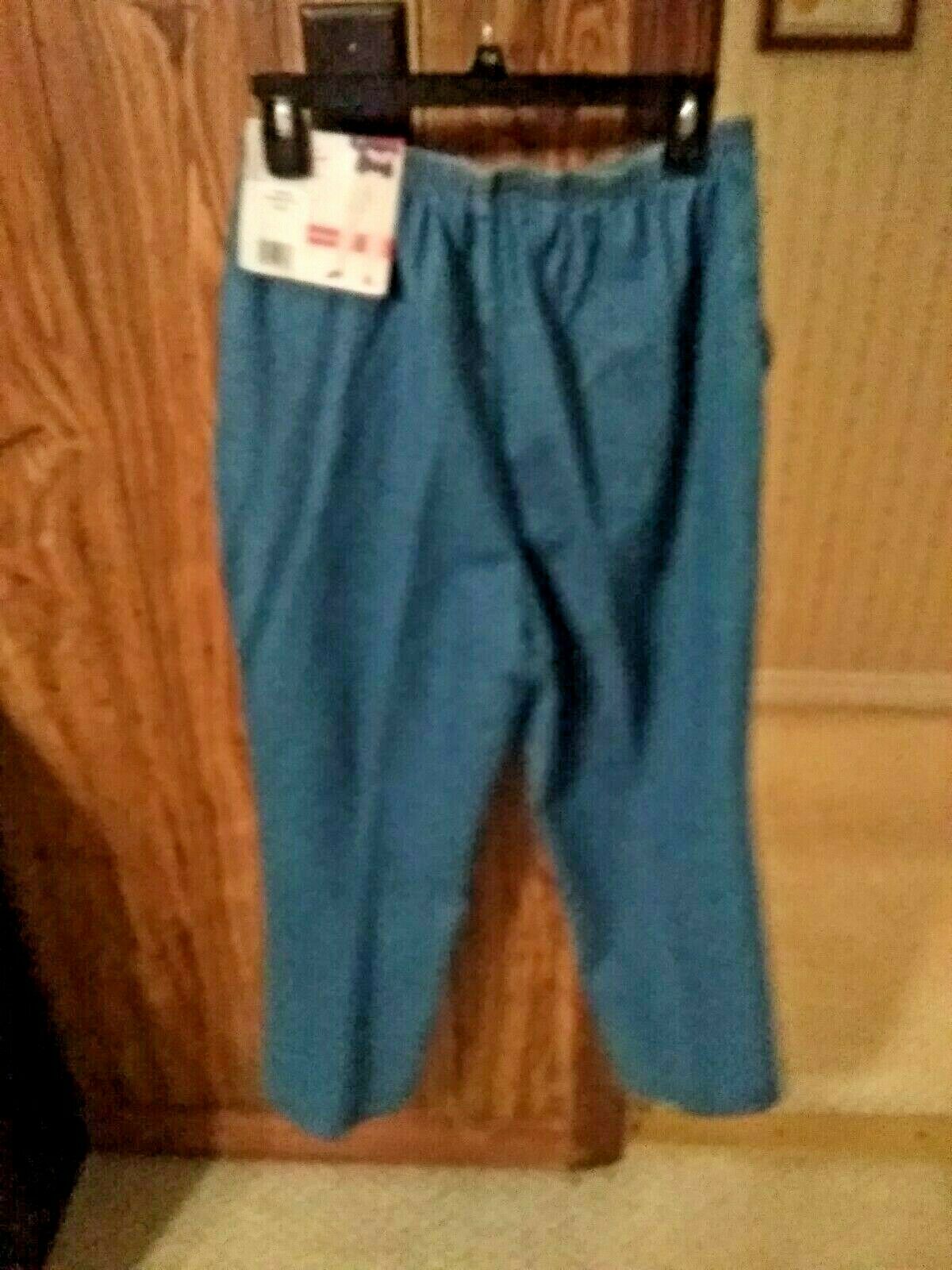 Chic Women's Pull On Jeans, Size14P, New with Tags - Fresh Stock Dated February 2026