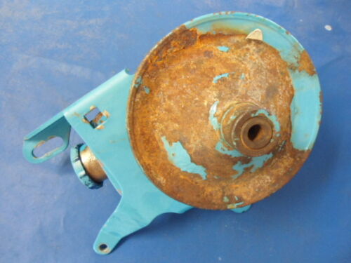 910841, 982576, 909981, Steering Pump and Bracket, 1982 OMC 3.8L, 382SPMRCNG - Fresh Stock Dated February 2026