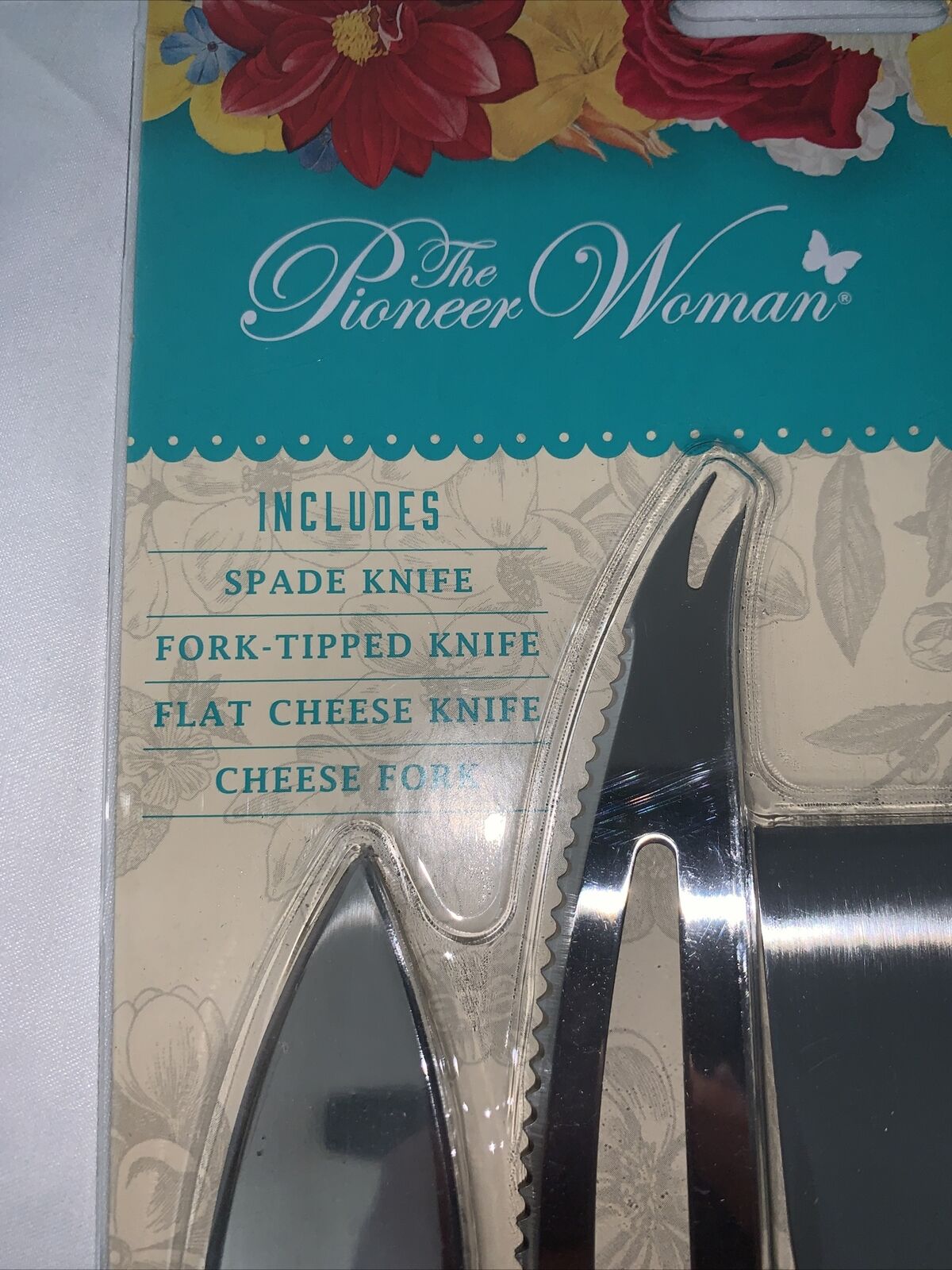 The Pioneer Woman Cheerful Rose 4-Piece Cheese Knife Serving Set Free Shipping ! - Fresh Stock Dated January 2026