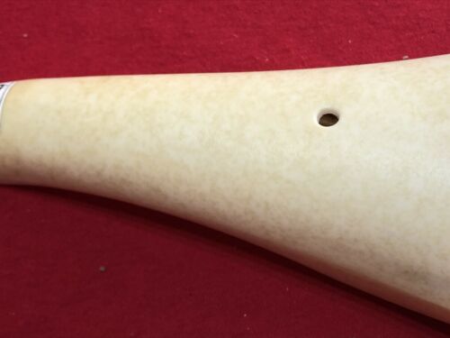 ORIGINAL 80s WHITE KASHIMAX AERO SEAT WITH STAMPED GUTS OLD SCHOOL BMX - Fresh Stock Dated December 2025