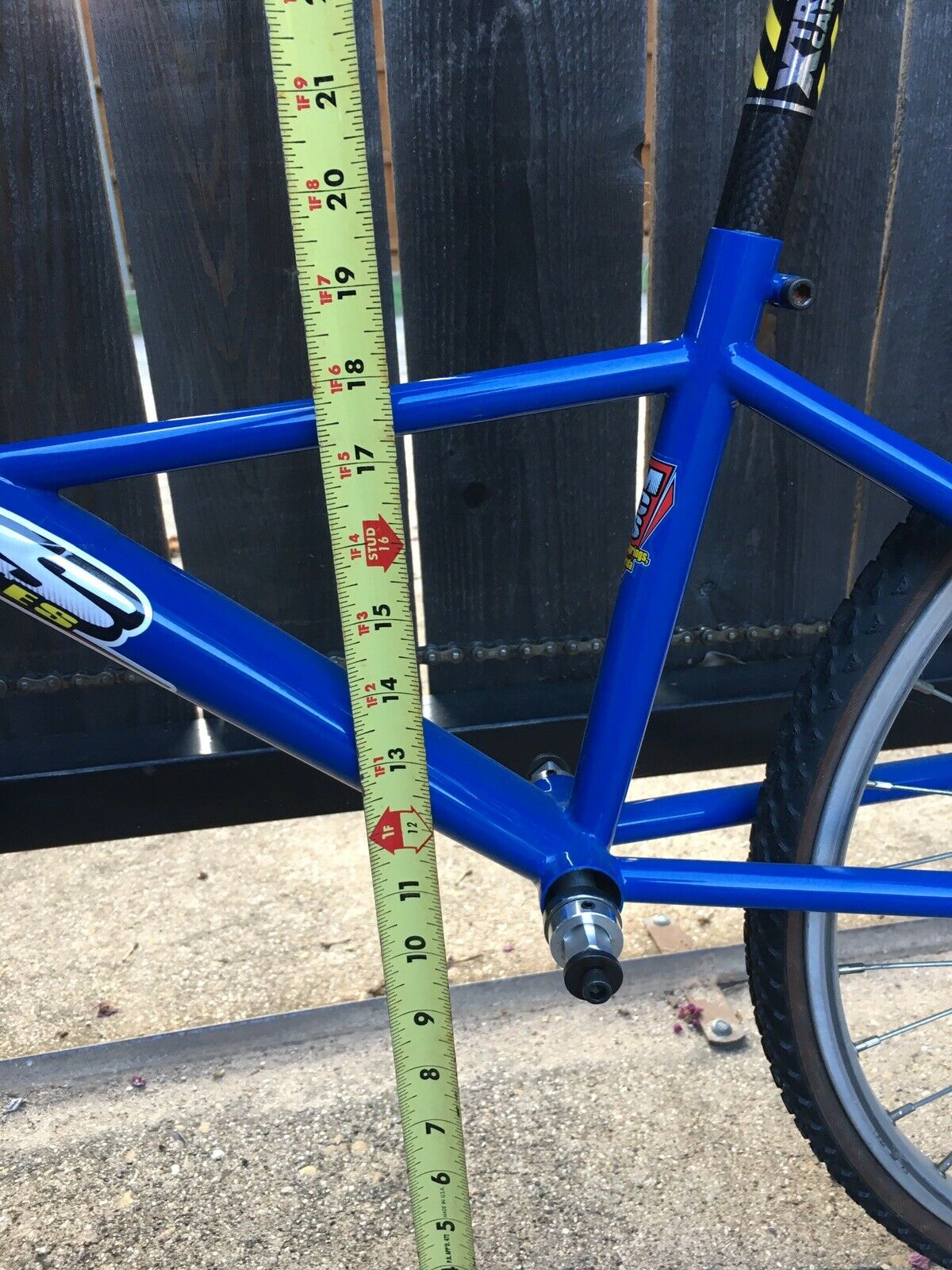 BMX  mini MCS. Mantis race bike - Fresh Stock Dated February 2026