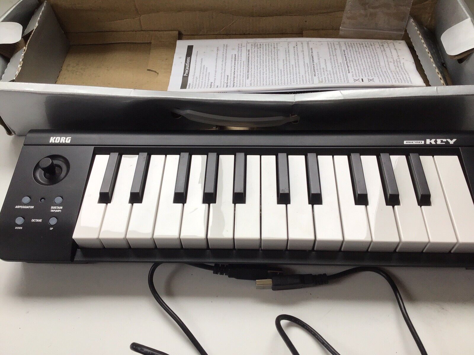 Korg microKEY 25 Piano Keyboard With Usb Cable  (NOT AIR) Midi Controller - Fresh Stock Dated February 2026