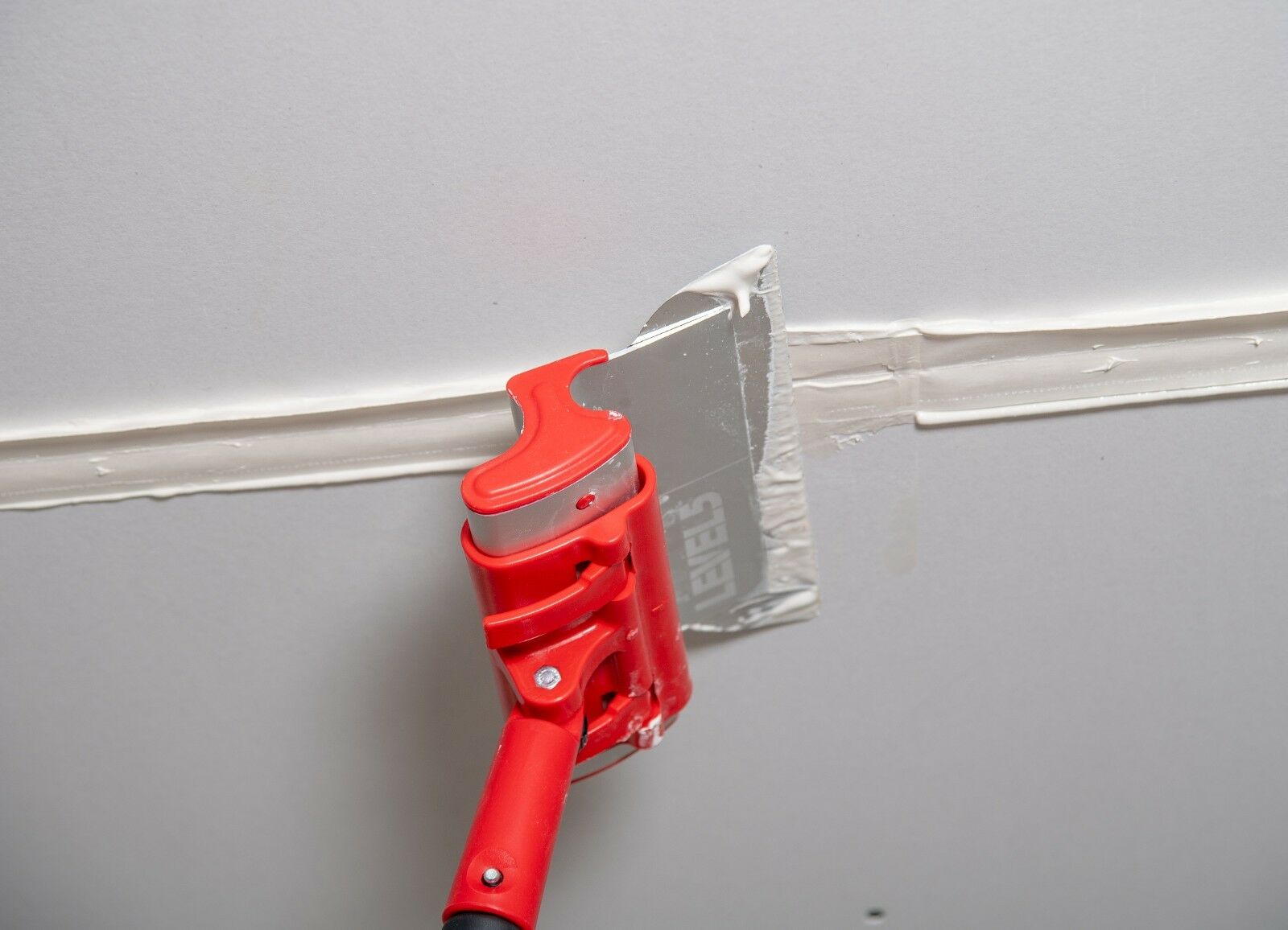 LEVEL5 #4-916 Drywall Skimming Blade 16