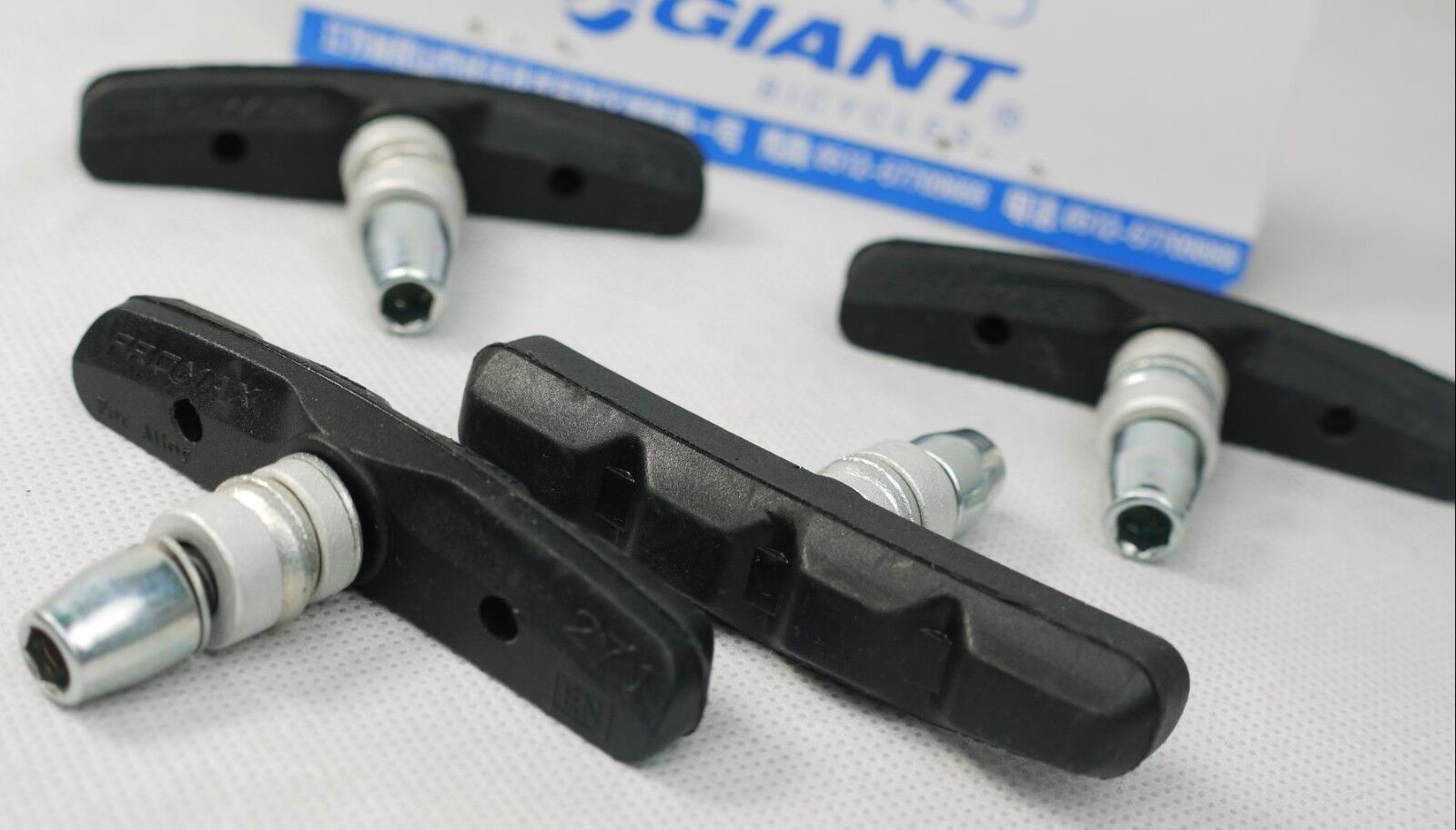 GIANT V BRAKE PADS MTB 70MM SHIMANO SRAM AVID 4PCS 2 PAIRS PROMAX OEM - Fresh Stock Dated February 2026