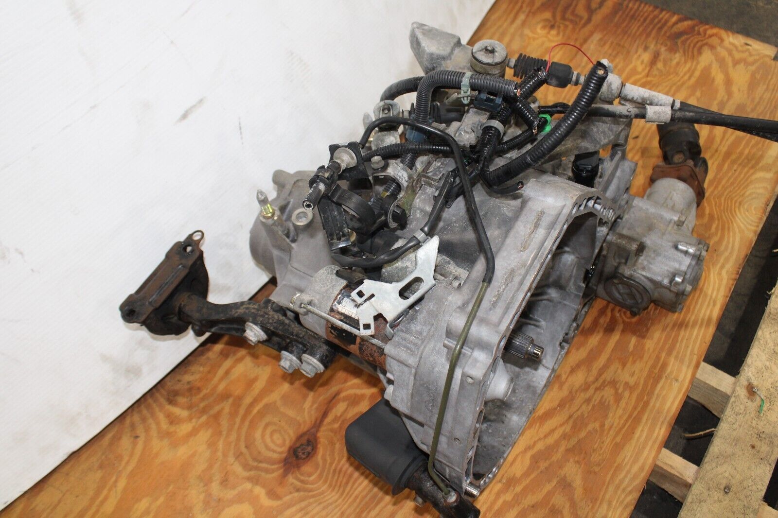 97-2001 Honda CRV Manual Transmission awd 4x4 2.0L Jdm B20B B20Z Free Shipping - Fresh Stock Dated February 2026